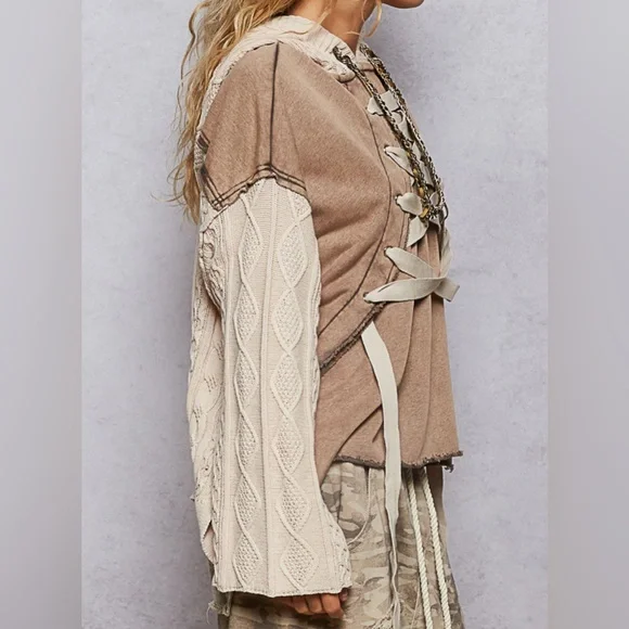 NWT POL Lace Up Front Contrast Cable Knit Hoodie Sweater Pullover Oatmeal - Picture 6 of 7